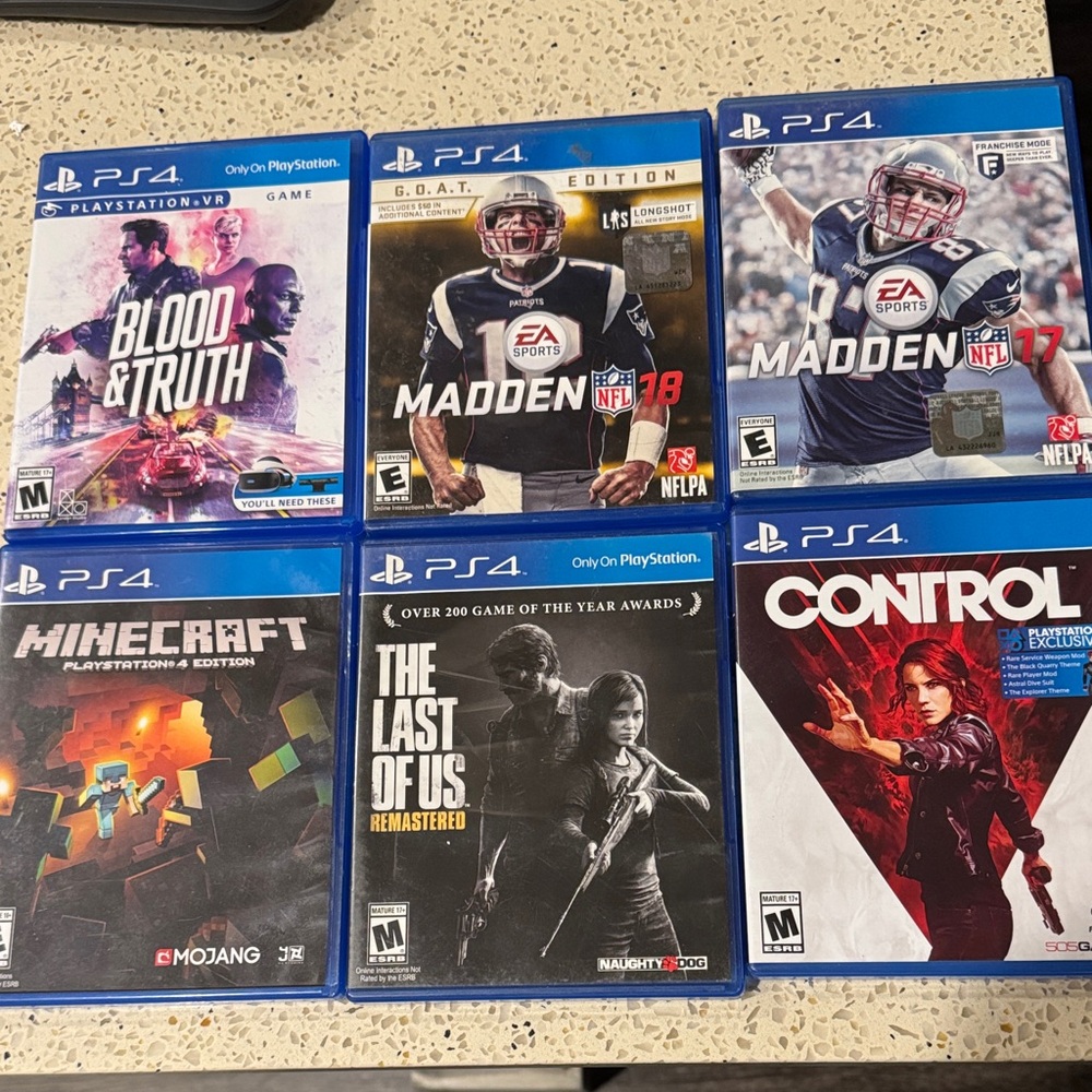 Sony PS4 Game Set - Blue and Multicolor Covers